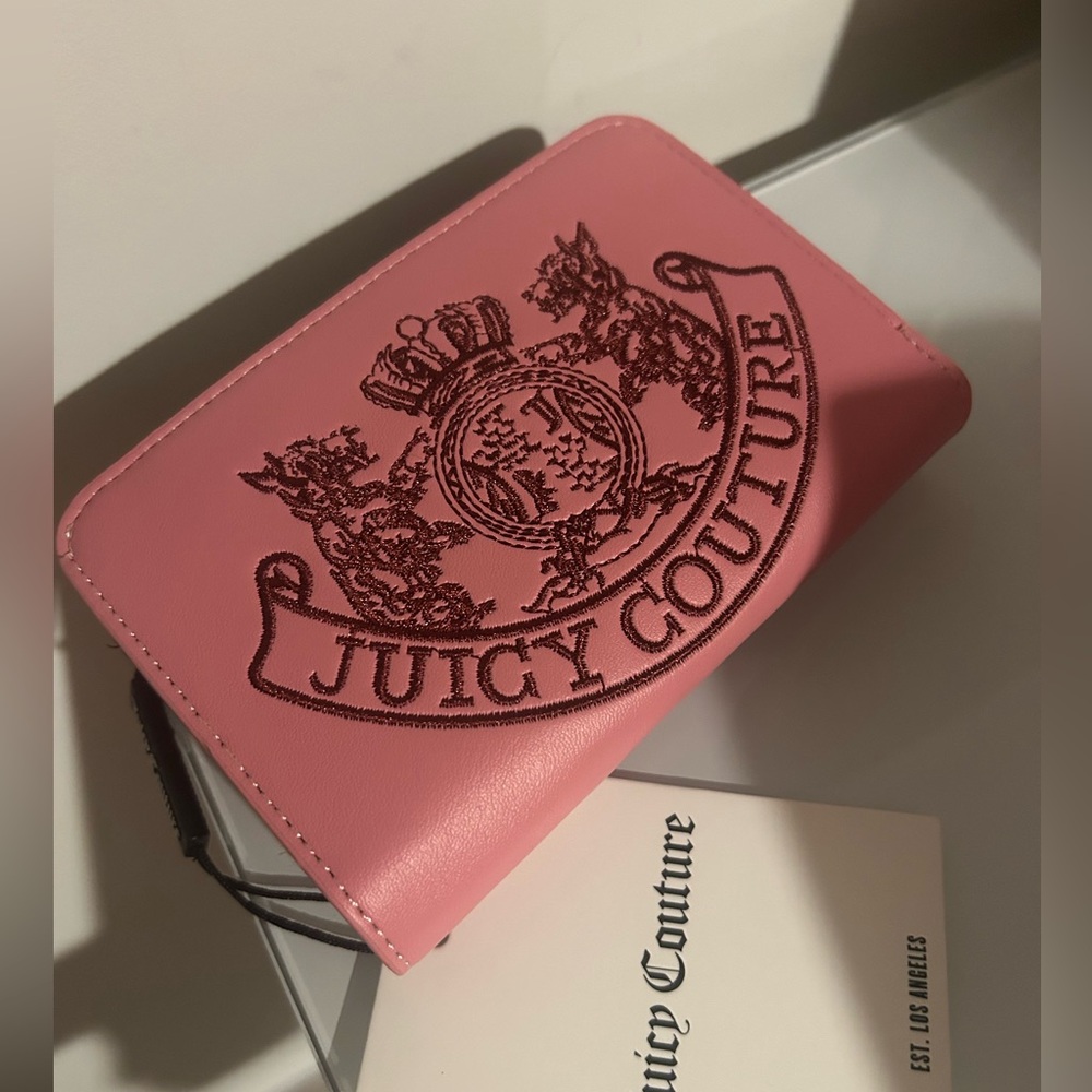 Juicy uk twig pink and burgundy medium zipper wallet